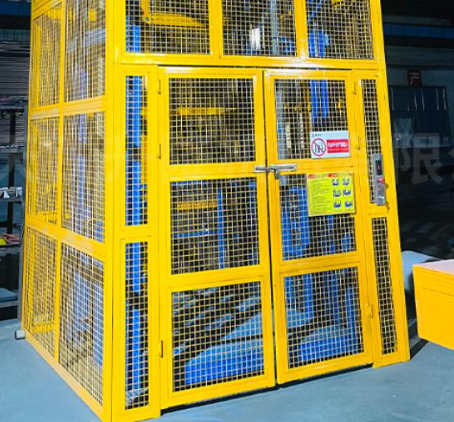 三穗货梯可以安装在室外吗